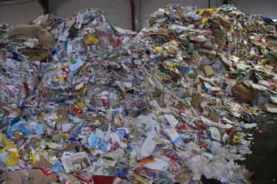Entsorgung von Papier und Pappe - Schultz Recycling Kropf